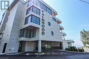 3823 Terrace Ln in Fort Erie, ON - Building Photo