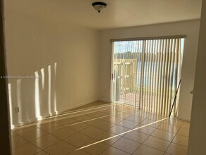 2466 SE 15th Pl in Homestead, FL - Building Photo - Building Photo