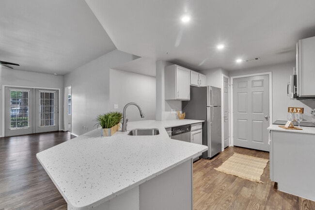 The Redland in San Antonio, TX - Foto de edificio - Building Photo