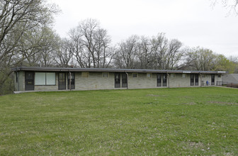 9838 E River Rd NW in Coon Rapids, MN - Building Photo - Building Photo