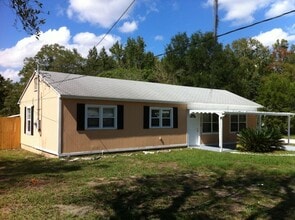 2214 Peach Dr in Jacksonville, FL - Building Photo - Building Photo