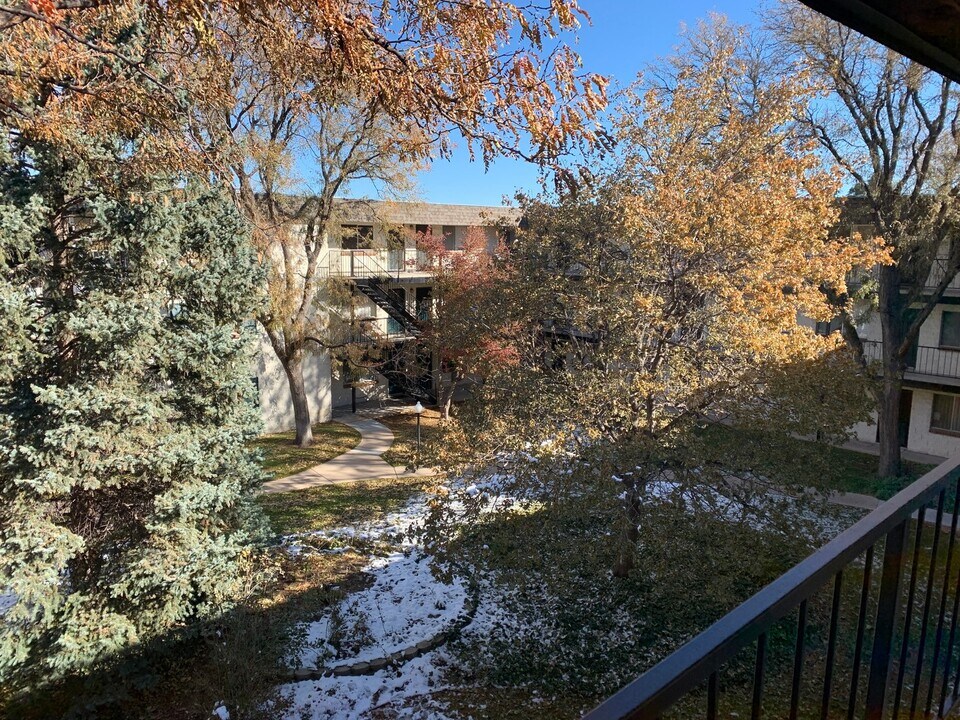 5995 E Iliff Ave in Denver, CO - Building Photo