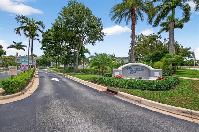 3095 Grandiflora Dr in Greenacres, FL - Building Photo - Building Photo