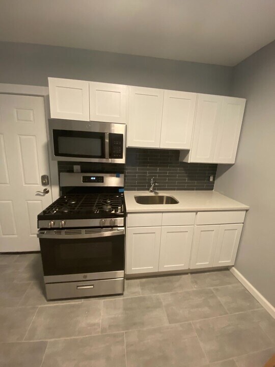 31 Harding Pl in New Haven, CT - Building Photo