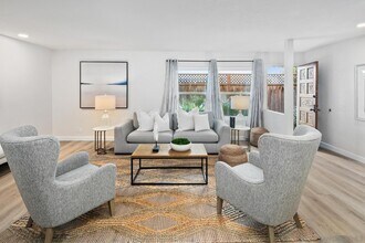 714 G Ave in Coronado, CA - Building Photo - Building Photo