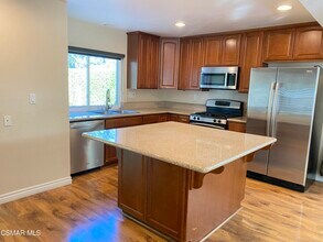 850 Rim Crest Dr in Westlake Village, CA - Building Photo - Building Photo
