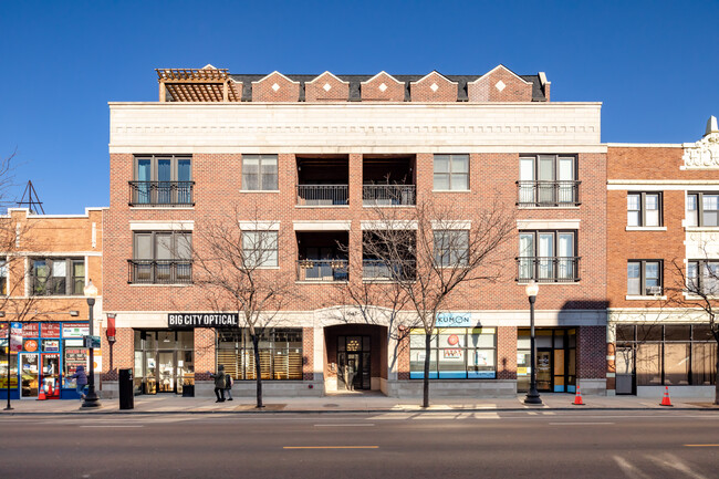 5647-5653 N Clark St in Chicago, IL - Building Photo - Building Photo