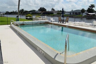 4009 SE 11th Pl in Cape Coral, FL - Building Photo - Building Photo
