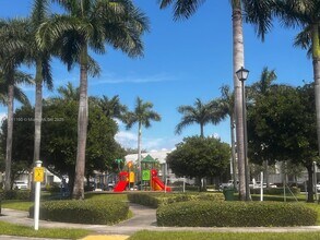 7480 NW 114th Path in Medley, FL - Building Photo - Building Photo