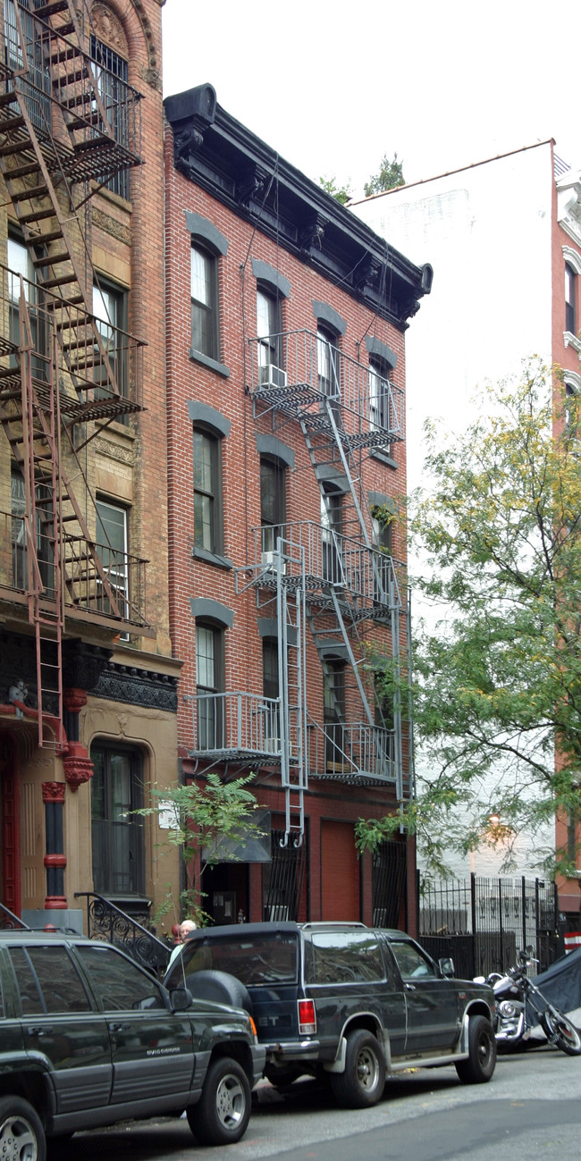 78 East 3rd Street in New York, NY - Building Photo - Building Photo