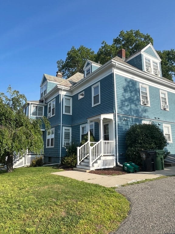 132 Riverside St in Watertown, MA - Building Photo - Building Photo