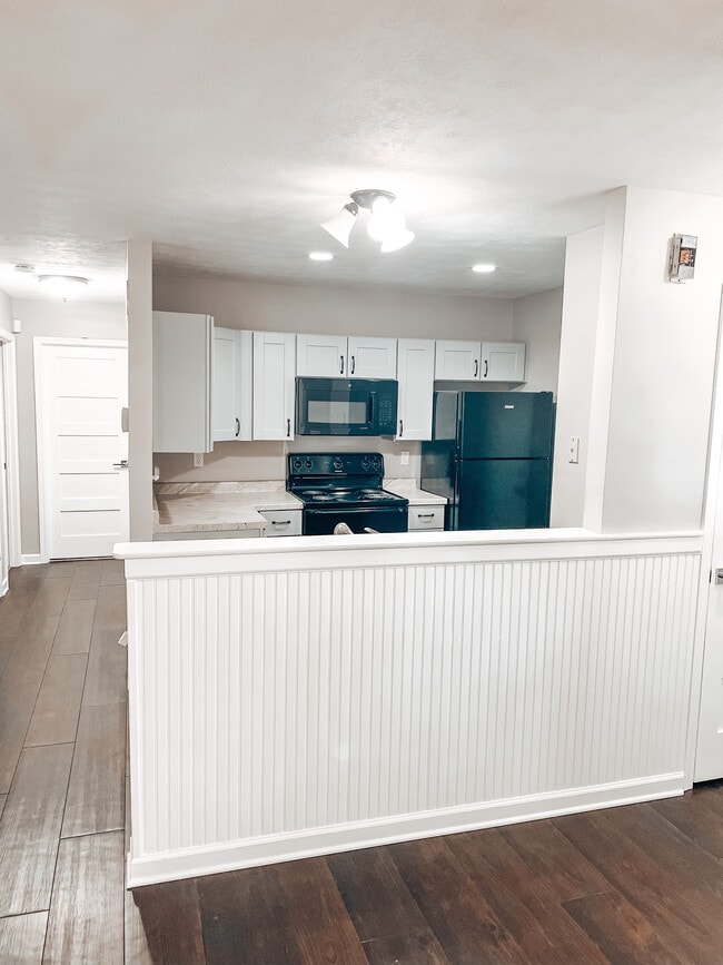 511 Bernard Ave in Indianapolis, IN - Foto de edificio - Building Photo