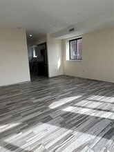 32-15 60th St in Queens, NY - Building Photo - Building Photo