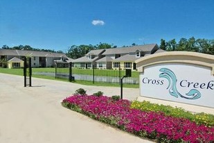 Cross Creek Apartments