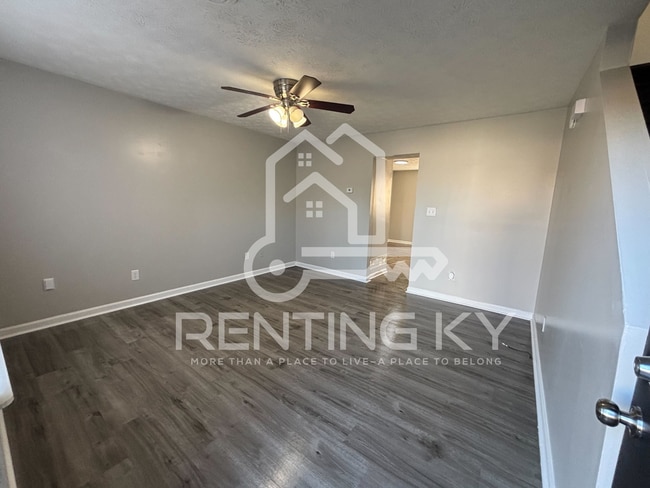 211 Peachtree Rd in Nicholasville, KY - Building Photo - Building Photo