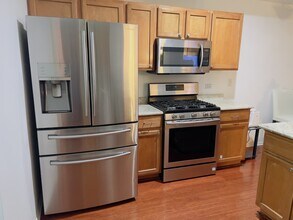 3166 Bromley Ln in Aurora, IL - Building Photo - Building Photo