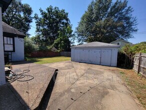 925 N Trezevant St in Memphis, TN - Building Photo - Building Photo