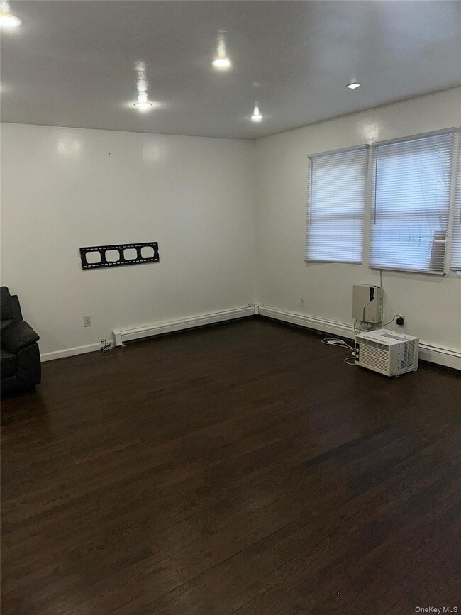 property at 167-26 108th Dr