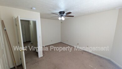 1103 24th St in Parkersburg, WV - Building Photo - Building Photo