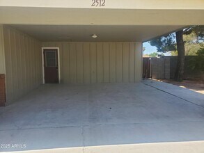 2512 E Golden St in Mesa, AZ - Foto de edificio - Building Photo