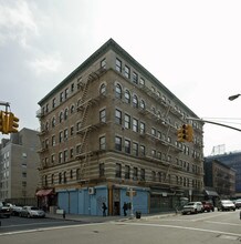 29 Avenue B in New York, NY - Building Photo - Building Photo