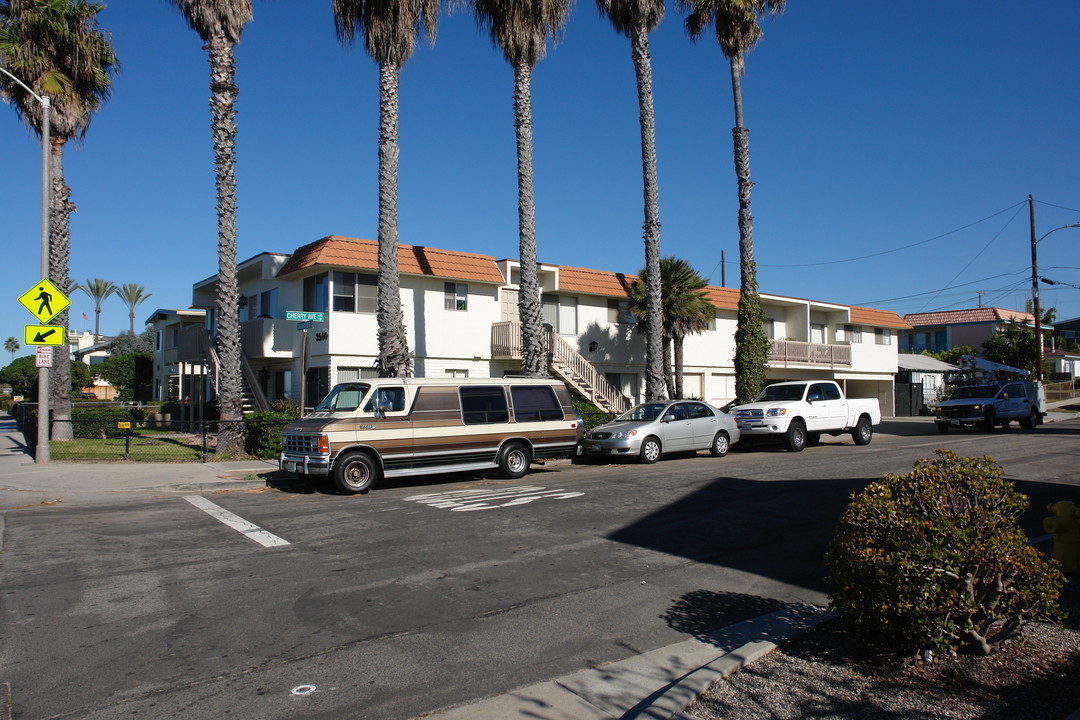 3580 Carlsbad Blvd in Carlsbad, CA - Building Photo