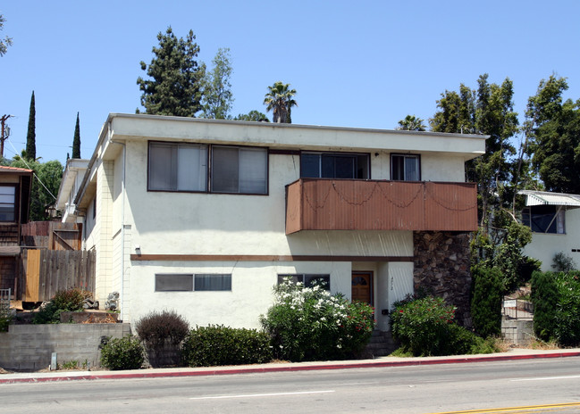 4968-4976 Baltimore Dr in La Mesa, CA - Building Photo - Building Photo