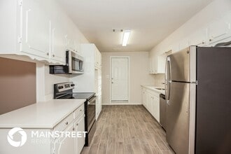 309 Jagoe St in Krum, TX - Foto de edificio - Building Photo