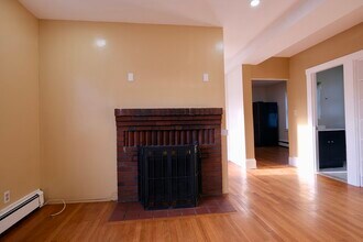 26 Cleveland St in Dedham, MA - Building Photo - Building Photo