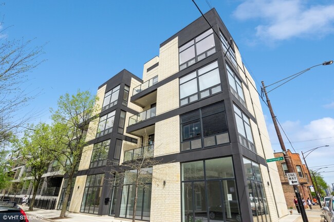 property at 505 N Hermitage Ave