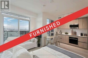 117 Broadway Ave in Toronto, ON - Building Photo