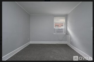 236 W Walnut Ln in Philadelphia, PA - Building Photo - Building Photo