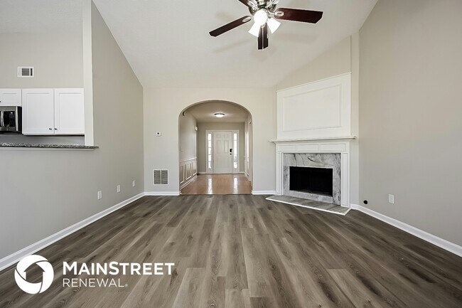 7545 Broadhurst Dr in Riverdale, GA - Building Photo - Building Photo