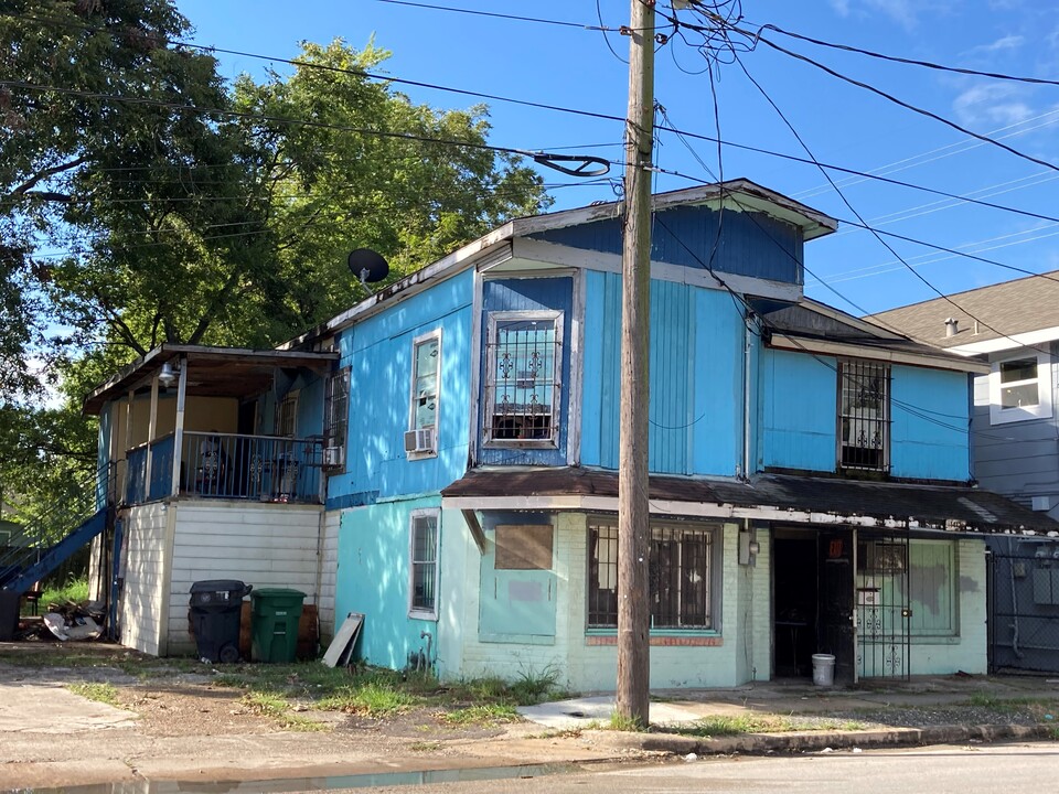 1412 Quitman St in Houston, TX - Building Photo