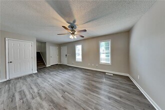 108 Ivy Trace Ln in Dallas, GA - Building Photo - Building Photo