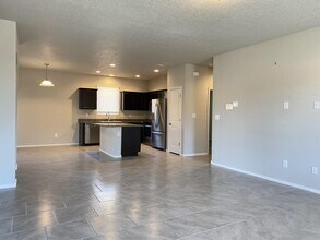 3250 Berkshire Rd NE in Rio Rancho, NM - Building Photo - Building Photo