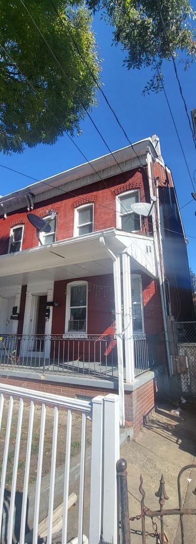 76 Hudson St in Trenton, NJ - Building Photo - Building Photo