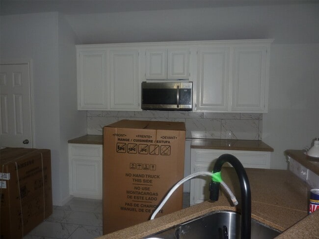 919 Spring Source Pl