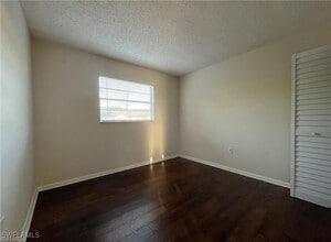 3325 Arpt Rd S in Naples, FL - Building Photo - Building Photo