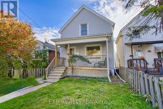 118 Garside Ave N in Hamilton, ON - Building Photo - Building Photo