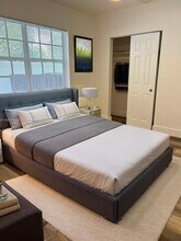 571 NE 67th St in Miami, FL - Building Photo - Building Photo