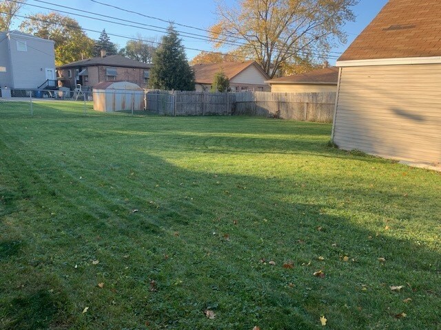 2000 N 17th Ave, Unit 1 in Melrose Park, IL - Building Photo - Building Photo