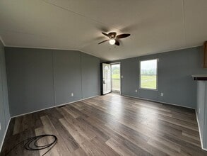 1030 Millers Chapel Rd in Greeneville, TN - Building Photo - Building Photo
