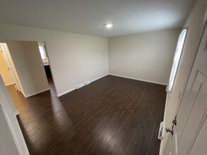 956-988 W Liberty St in Medina, OH - Building Photo - Building Photo