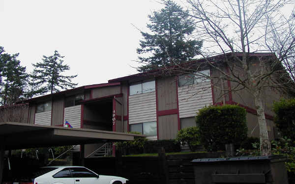 4907 S Orchard St in Tacoma, WA - Foto de edificio