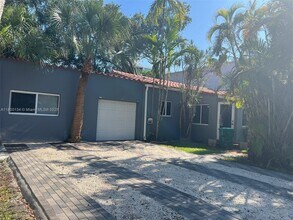 644 NE 82nd Terrace in Miami, FL - Building Photo - Building Photo