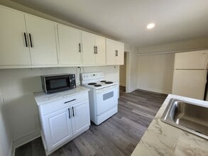 846 Chestnut St in Gap, PA - Building Photo - Building Photo