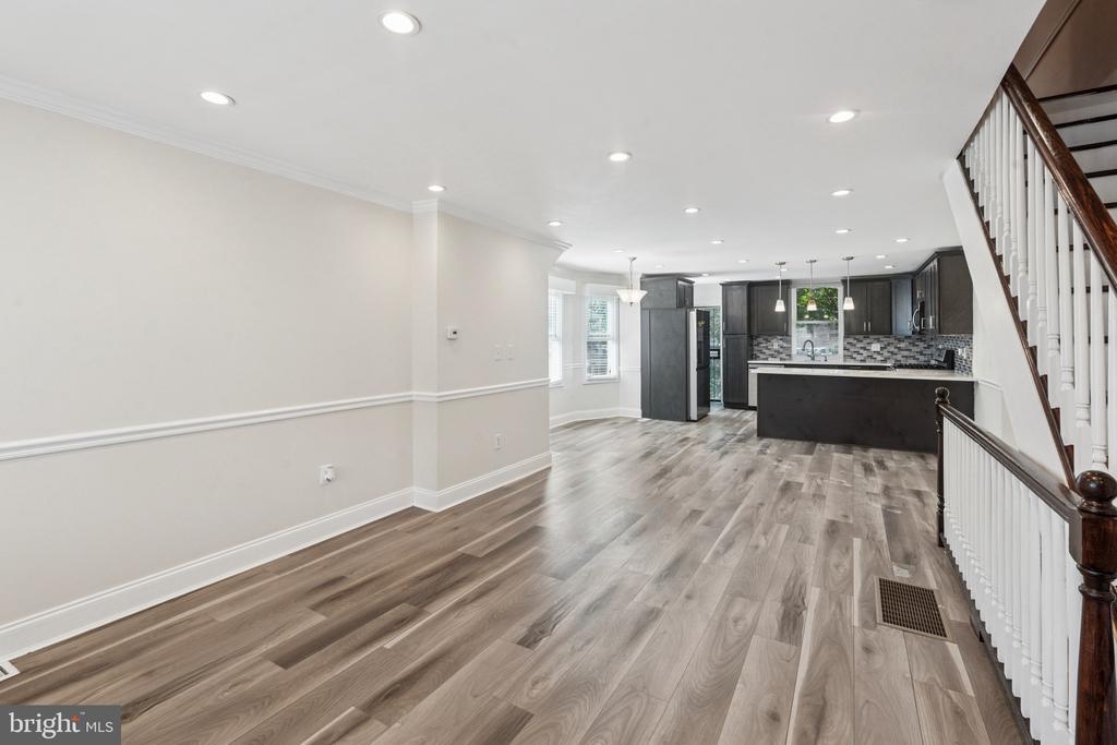 534 Benner St in Philadelphia, PA - Building Photo