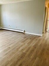 924 Main St in Woburn, MA - Building Photo - Building Photo