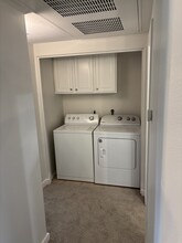 750 E Northern Ave, Unit Las Brisas unit 2016 in Phoenix, AZ - Building Photo - Building Photo
